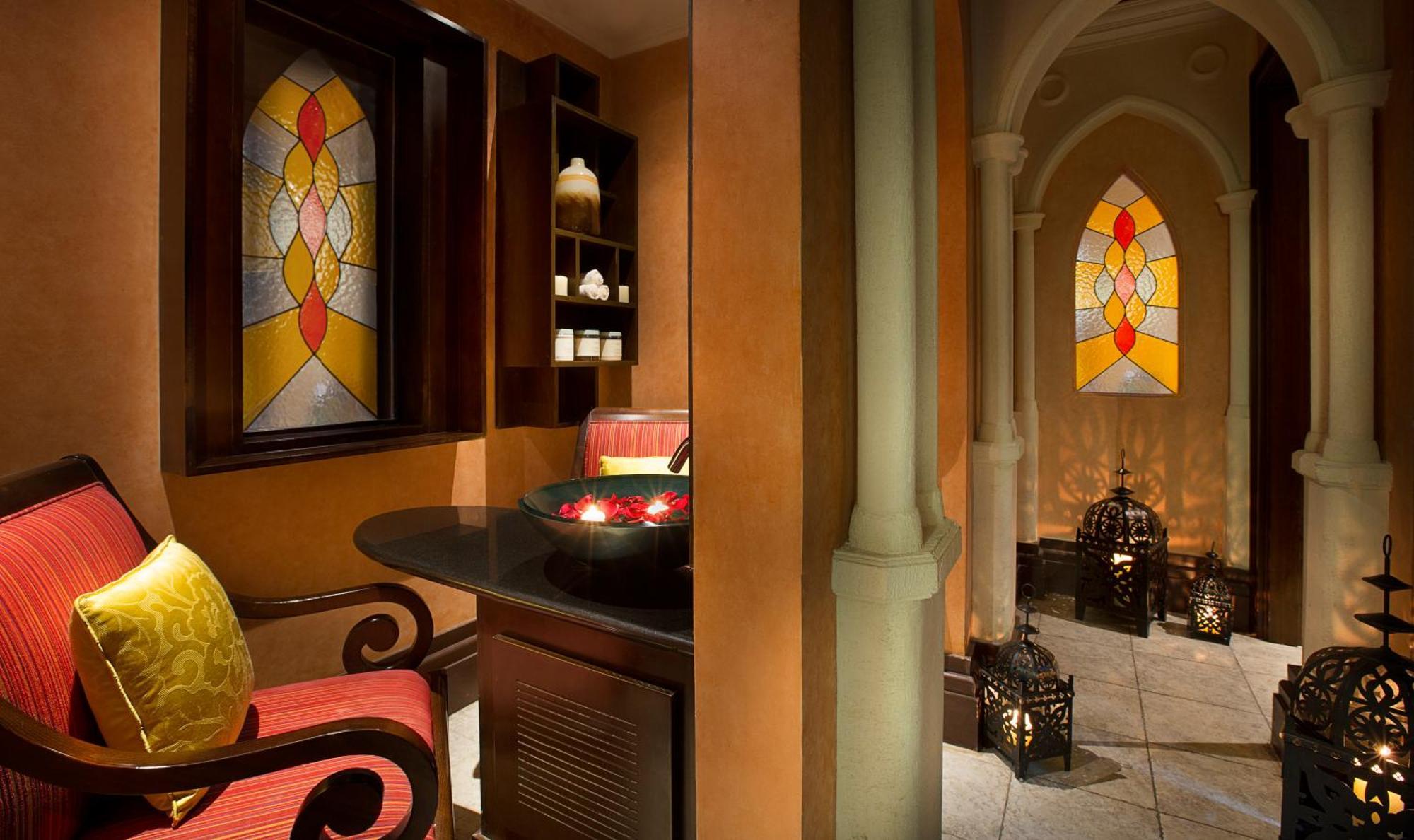 합투어 그랜드 리조트, 오토그래프 콜렉션 두바이 외부 사진 The Royal Spa at The Royal Mirage